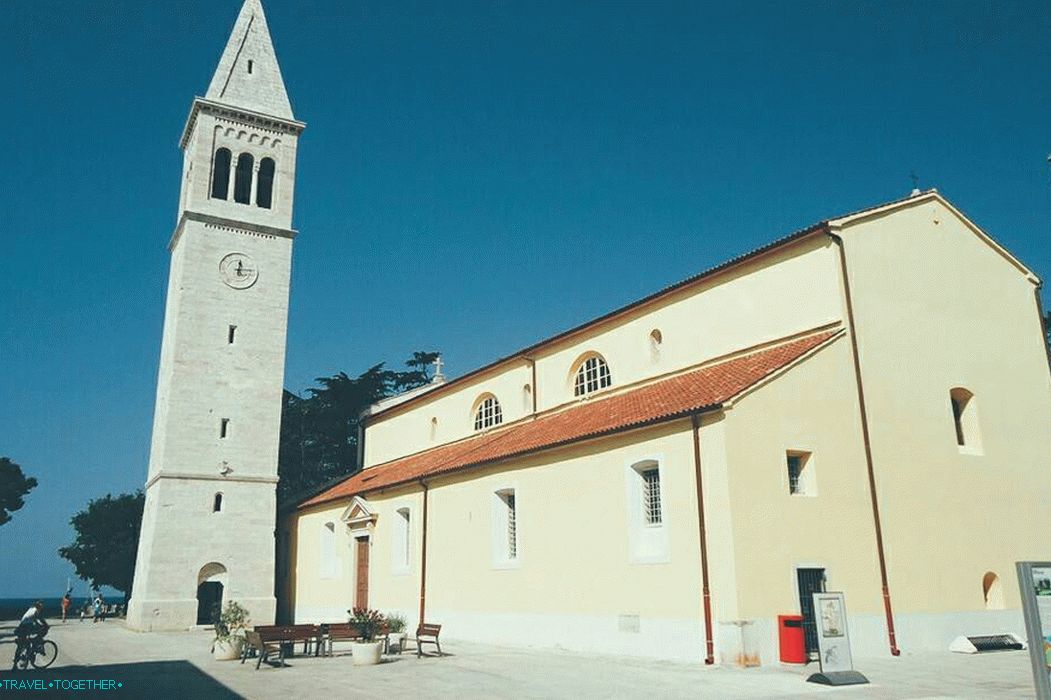 Katedrála St. Pelagius a St. Maxim