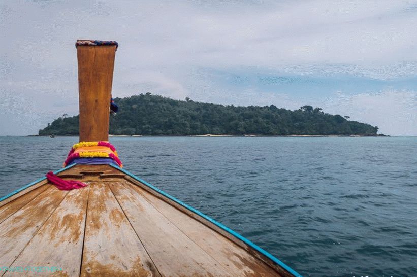 Bambu Island je před