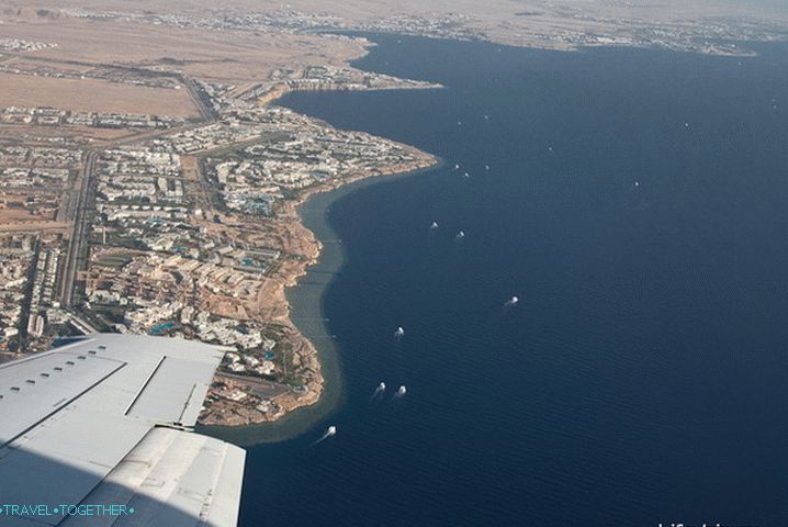Egypt. Sharm el-Sheikh z letadla.