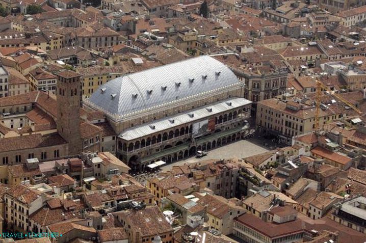 Piazza della Erbe