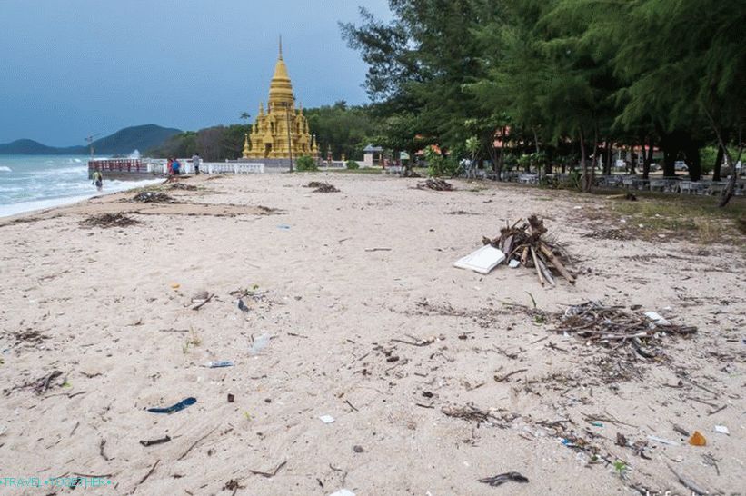 Laem Sor Pagoda a Malý Buddha jsou velmi atmosférické místo