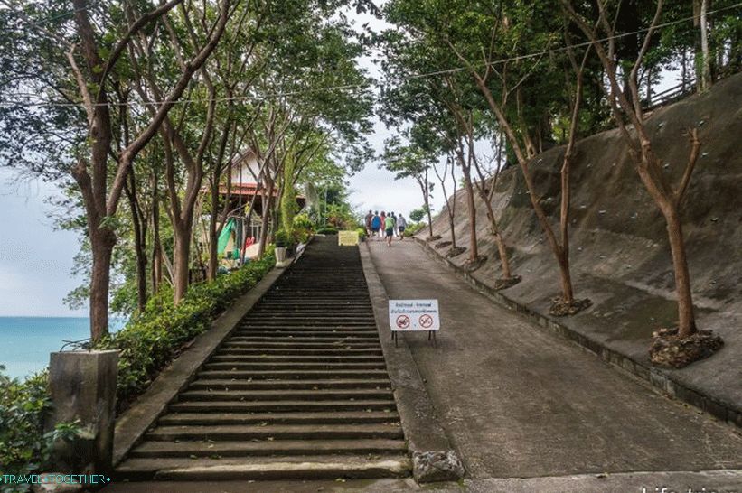 Laem Sor Pagoda a Malý Buddha jsou velmi atmosférické místo
