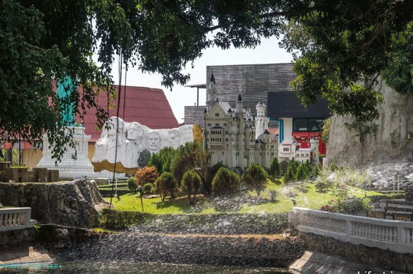 Park Mini Siam v Pattayi - světové mini památky