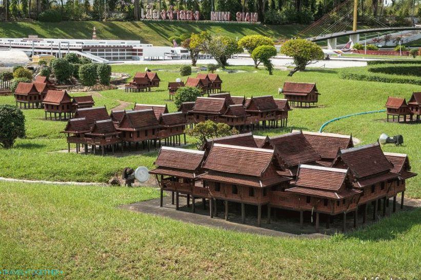 Rozložení tradičních thajských domů