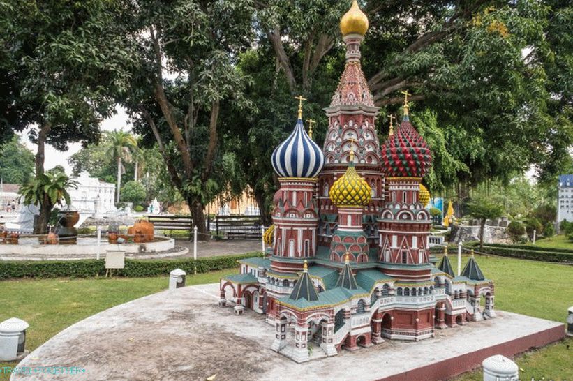 Rozložení katedrály sv. Bazila