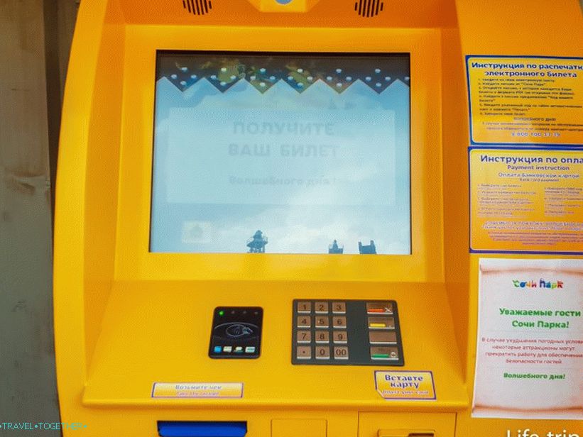 Vstupenky lze zakoupit na místě ve stroji