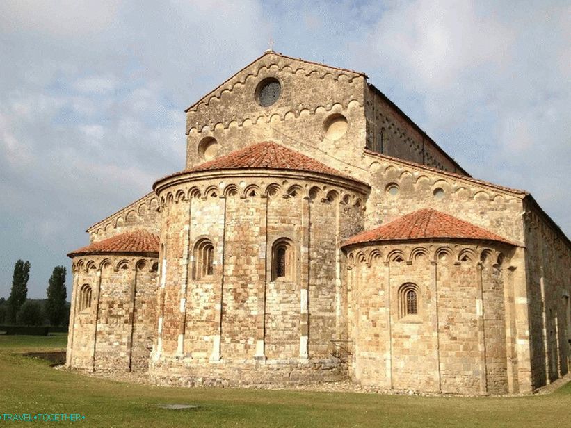 Bazilika San Piero-a-Grado