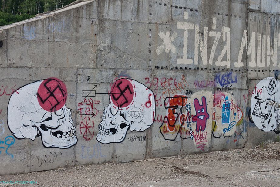 Graffiti na stěnách