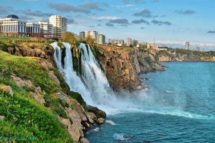 Vodopády Antalya Duden