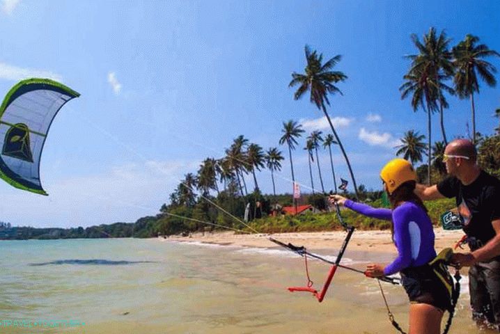 Co dělat v srpnu v Pattaya. Kitesurfing