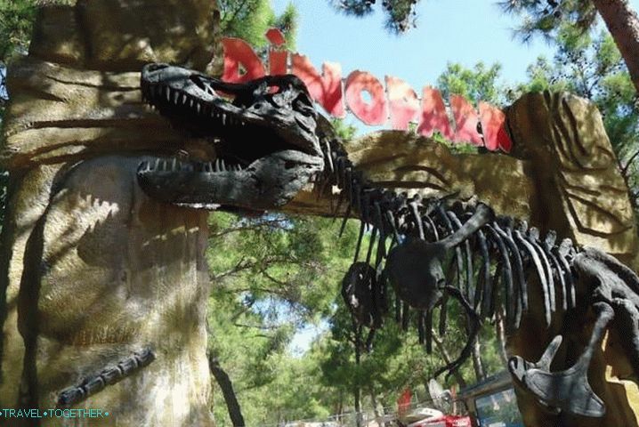 odpočinek s dětmi, Kemer, dinopark