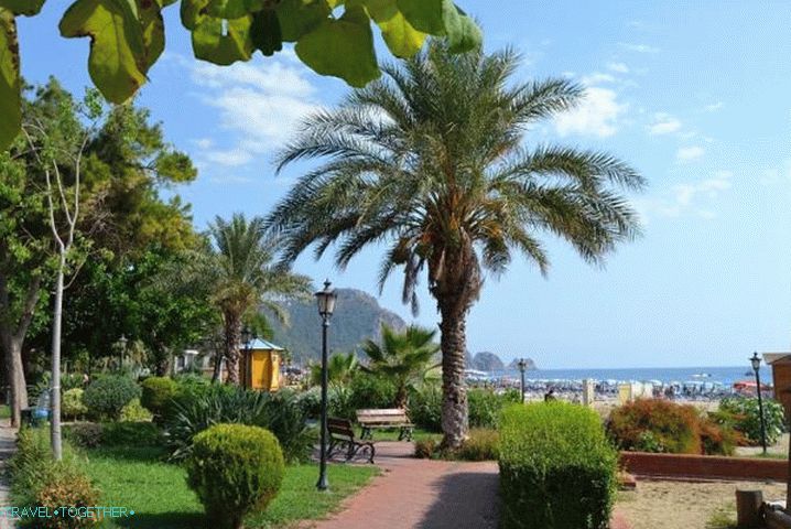 Alanya, zelená promenáda Alanya, zelená promenáda