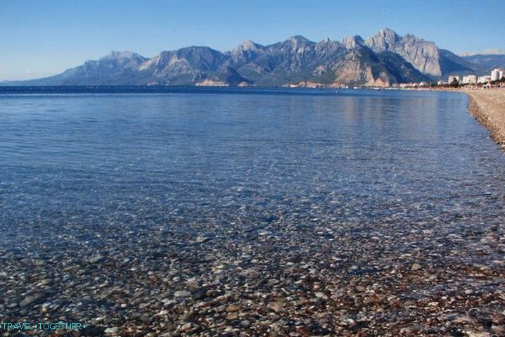 Co dělat a vidět v Antalyi, Konyaalte Beach