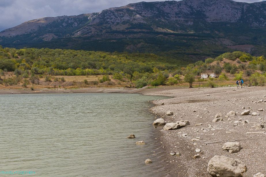 Hoonské jezero, kam jsme se rychle vrhli