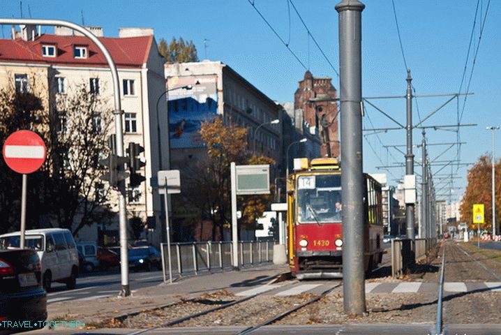 Ve městech je Polsko velmi podobné Rusku. I veřejnou dopravou.