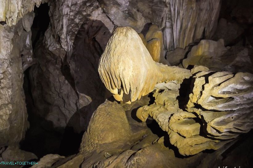 Jeskyně Phranang Nai