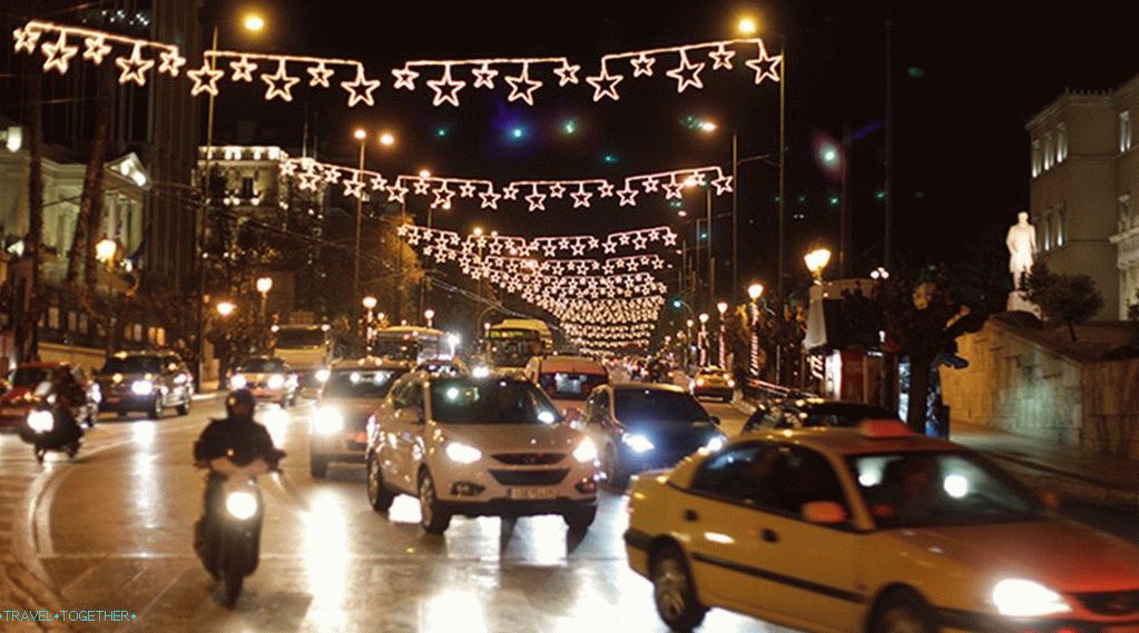 Procházka po vánočních Aténách (foto)
