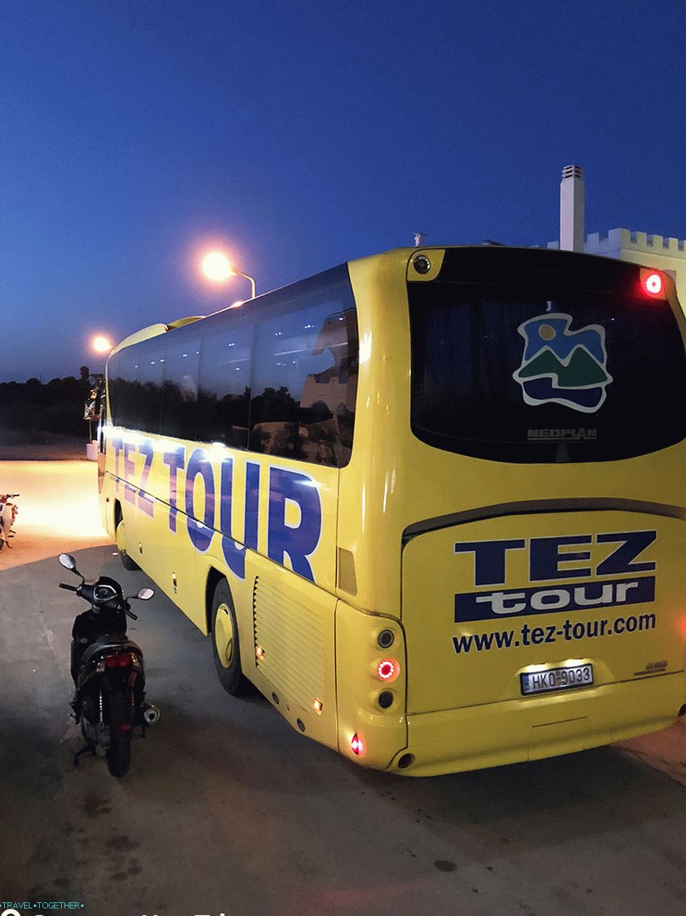 TEZ TOUR Autobus Řecko