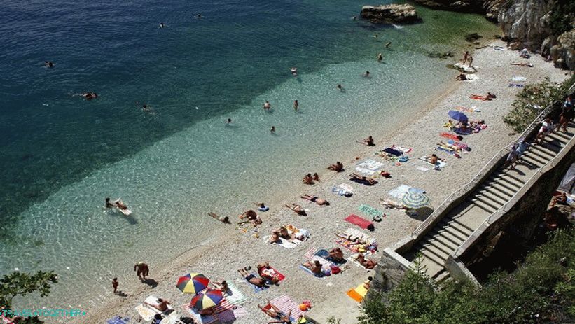 Sablićevo beach