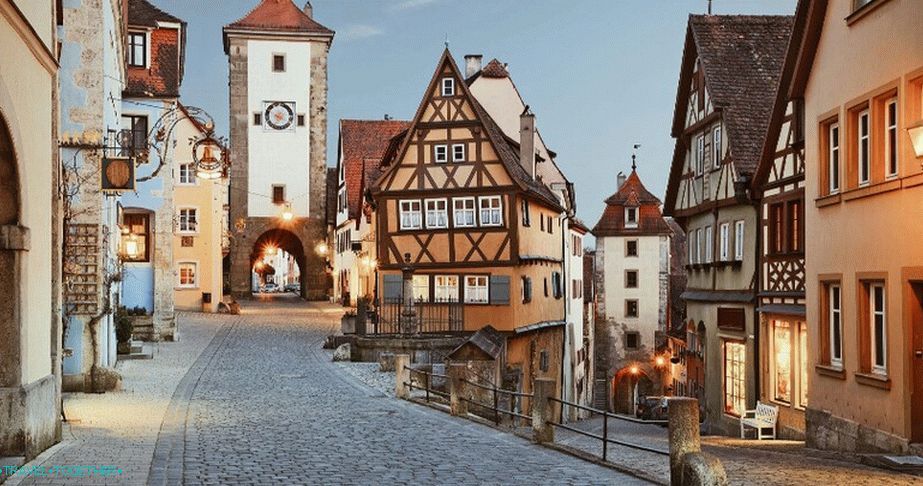 Plönlein - nejslavnější pohled na Rothenburg ob der Tauber