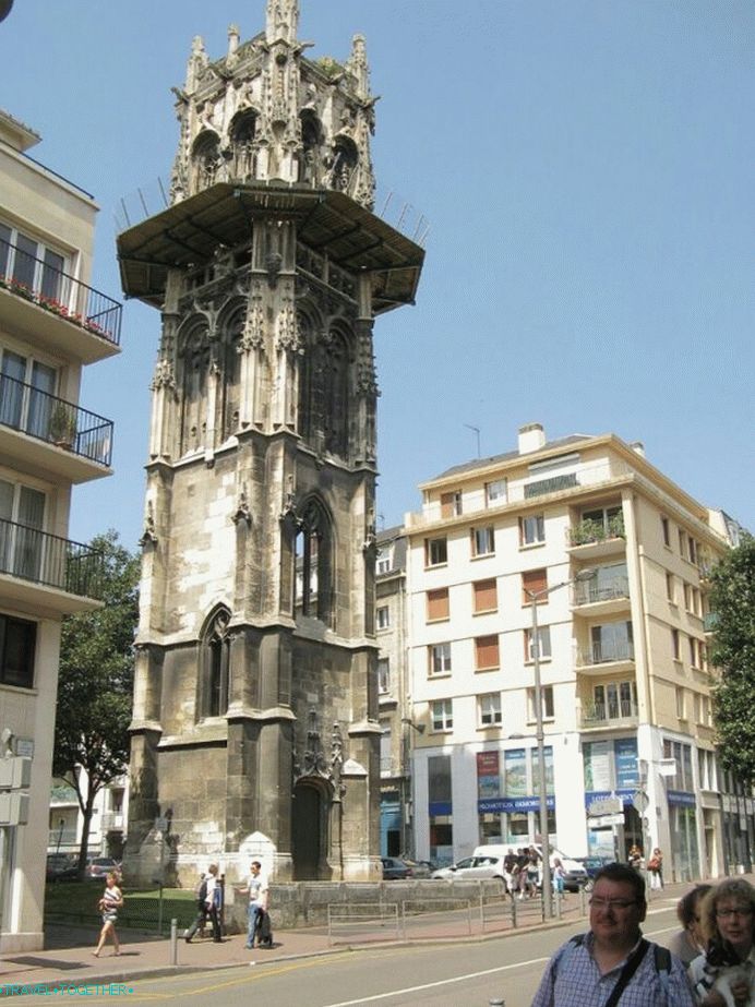 Věž Saint-André