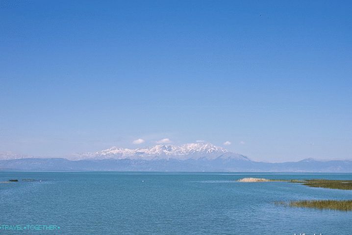Lake Beysehir. Turecko.