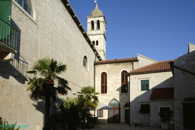 Kostel a klášter svatého Františka