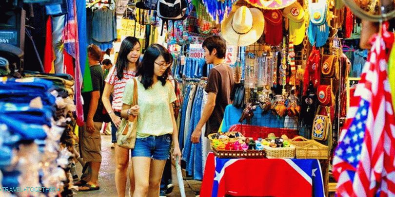 Chatuchak Market v Phuketu