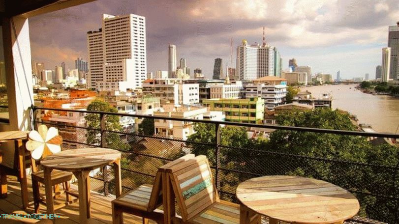 Bangkok Views Grounds - River Vibe Restaurant