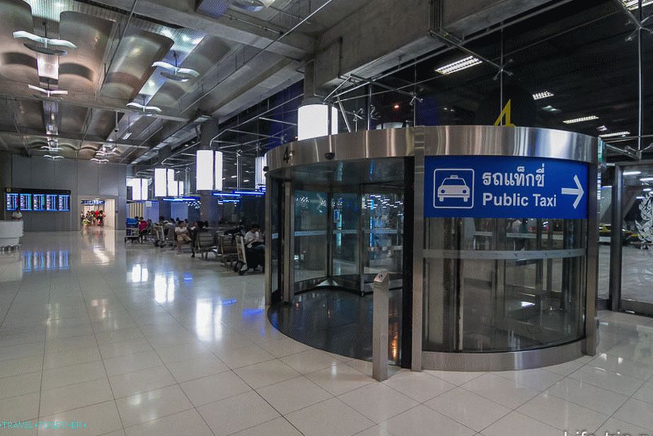 Veřejné taxi na letišti Suvarnabhumi