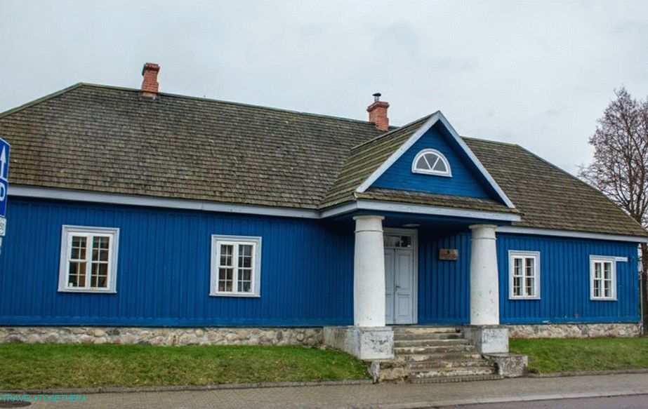 Starý dřevěný dům v Trakai