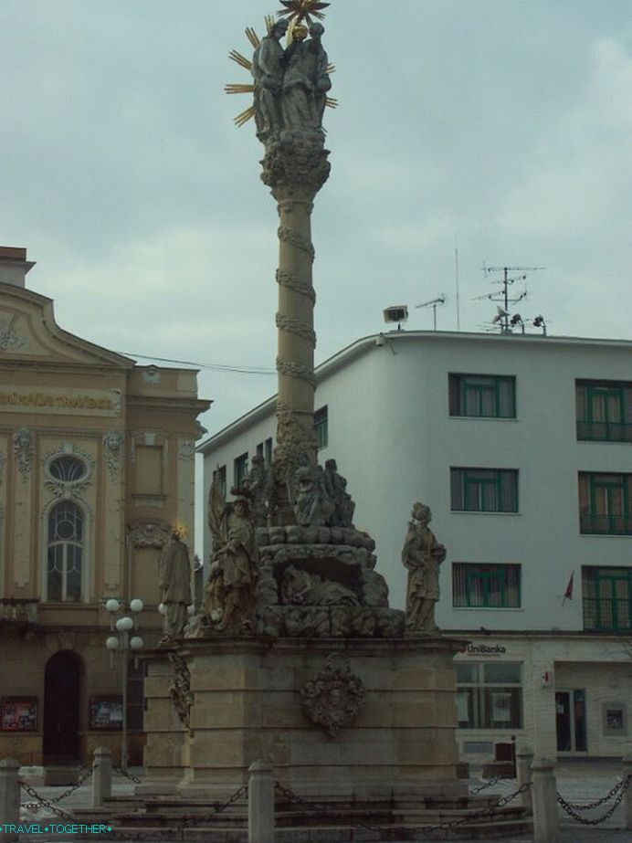 Socha Nejsvětější Trojice