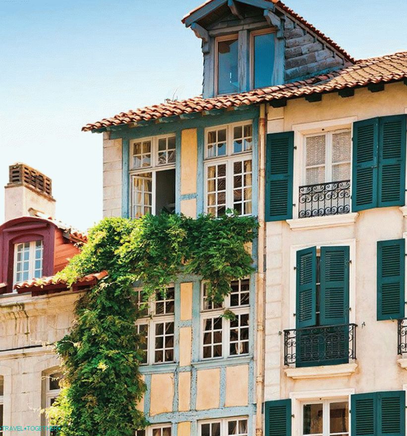 Architektura Toulouse