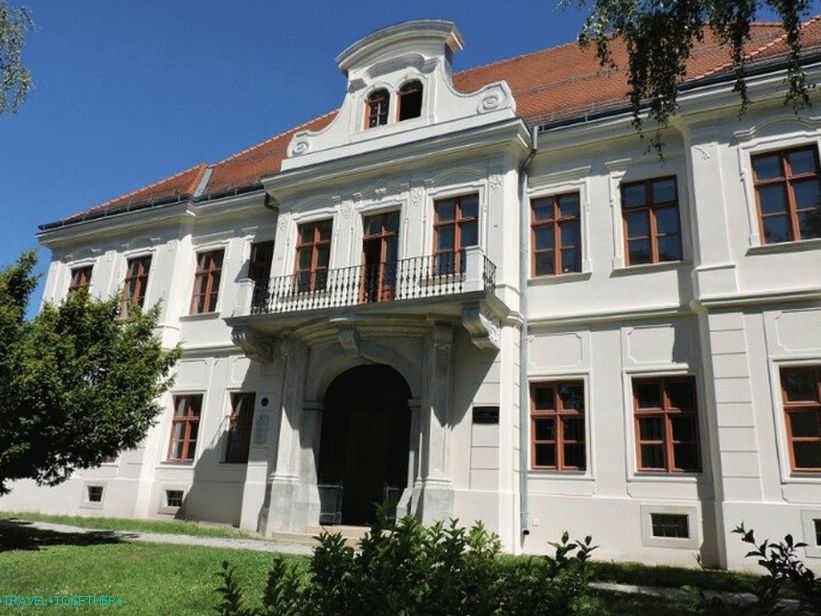 Keglevichský palác