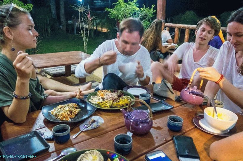 Veganská restaurace v Phanganu - Akasha Home nebo Macrobiotic