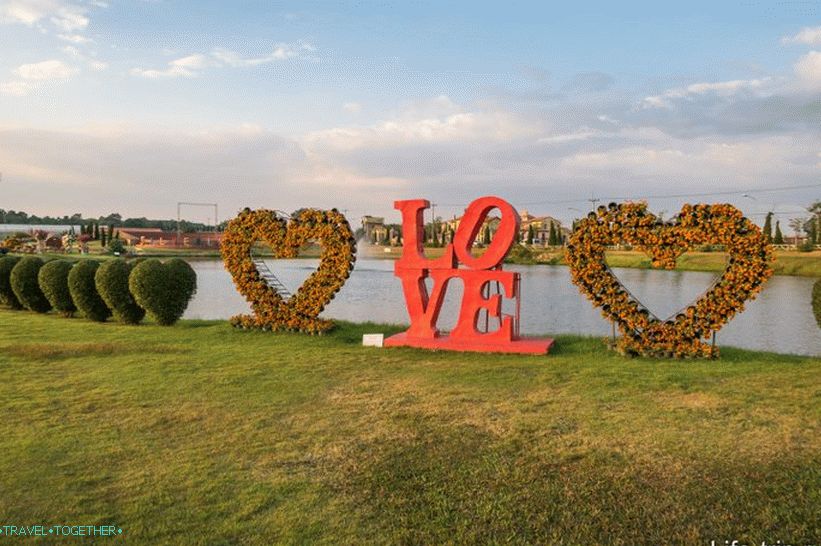Silver Lake Vineyard v Pattaya - dobrá procházka a víno