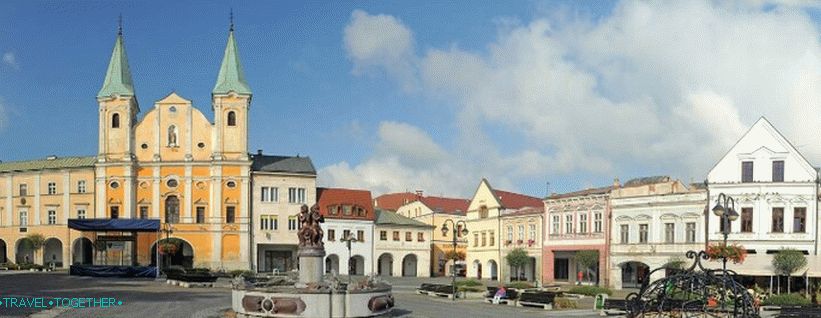 „Náměstí