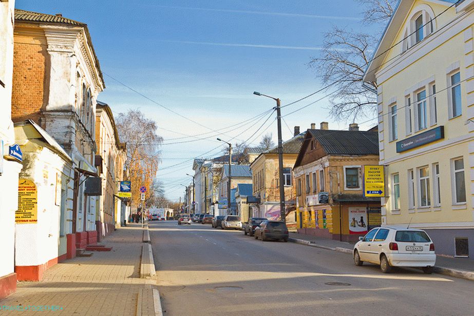 Příjemná procházka kolem Kalugy